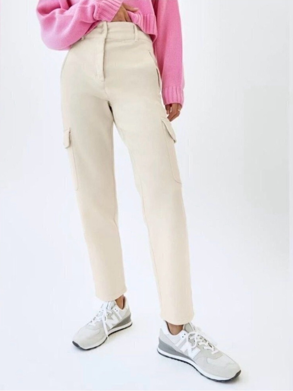 Aritzia Wilfred Free Modern Cargo Pant Cream NWT Size 4
